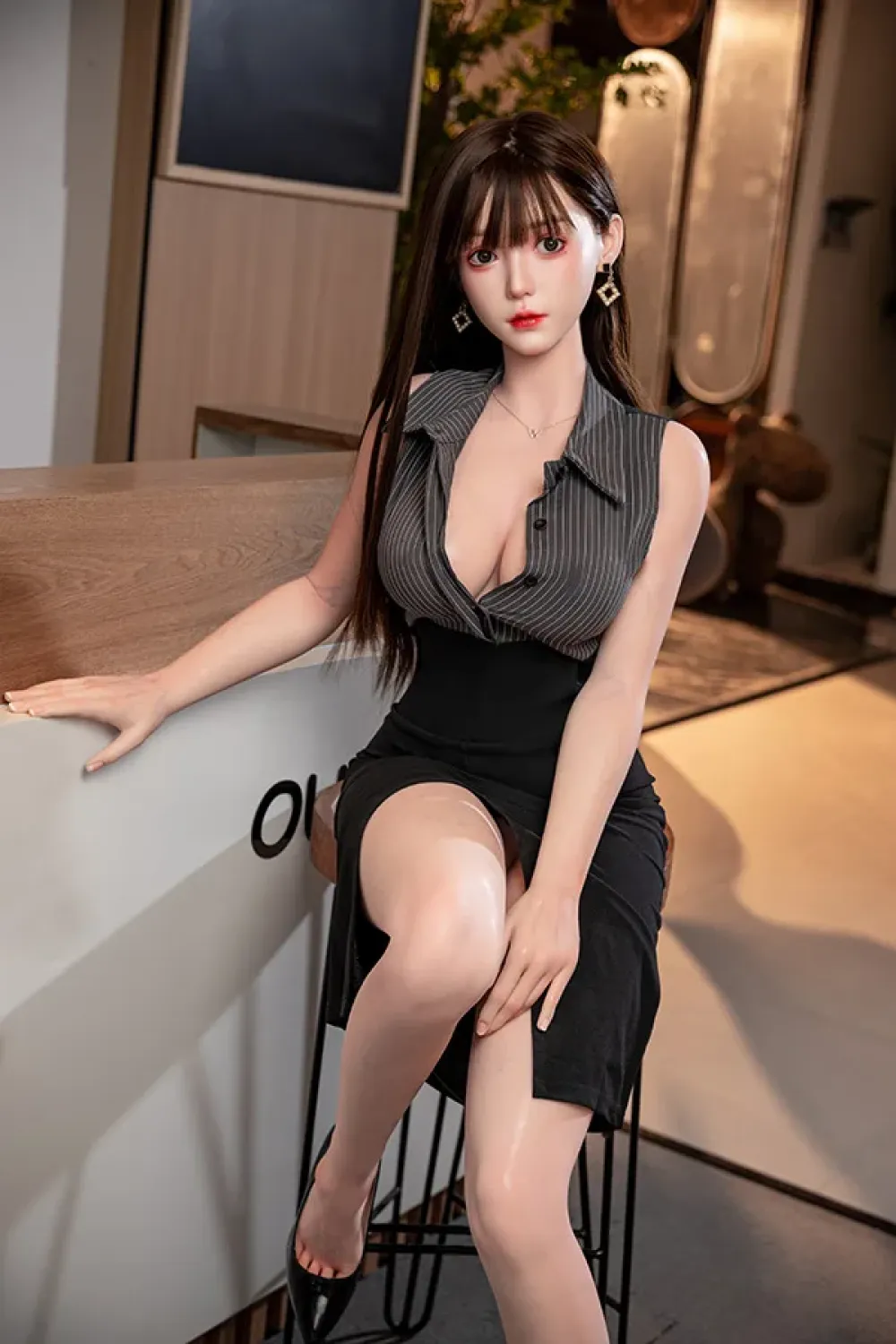 Orangein 全シリコン製 熟女系黒制服ラブドール 169cm H5220（口に穴あり） (国内出荷)