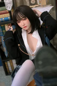 Bezlya 最新 全シリコン製 成熟した学園少女ラブドール 160cm H4870 花梨